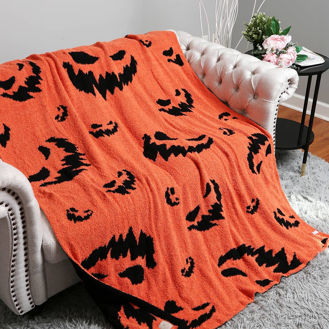 Hey Boo Pumpkin & Bat Throw Blanket